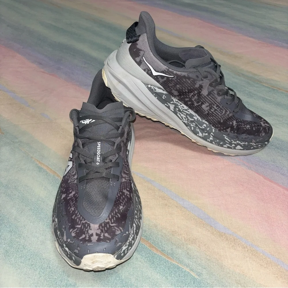 Hoka One SPEEDGOAT 6 Running Sneaker Grey shoes women’s size 12.5